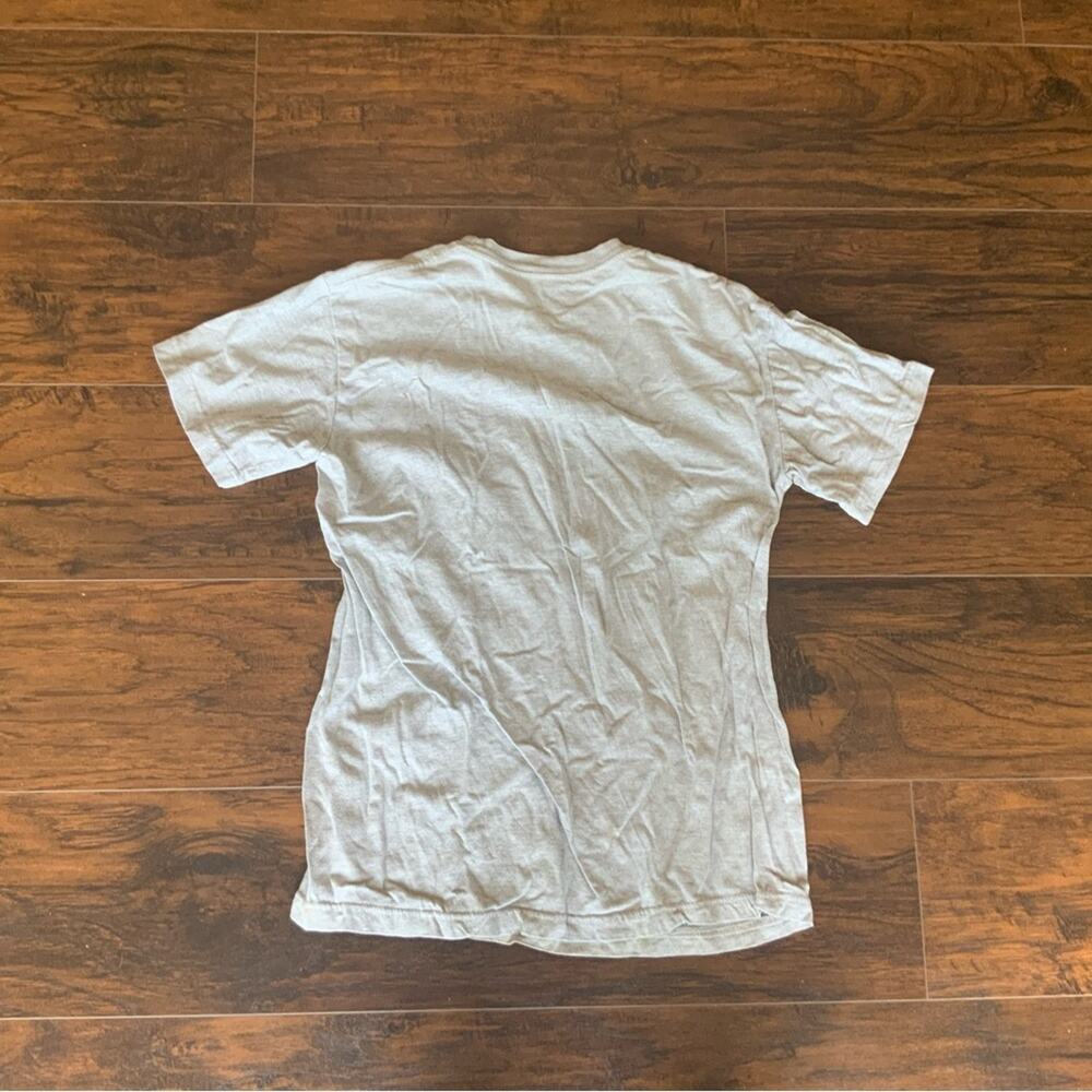 Grey undershirt - Picture 3 of 3